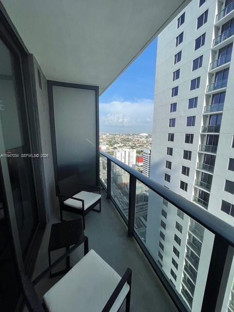 55 SW 9th St # 3209