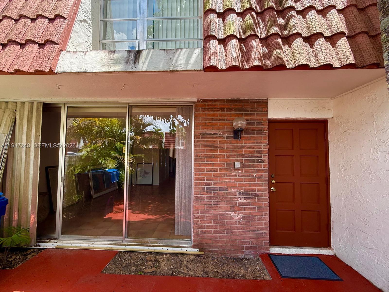 13935 SW 84th St # 905