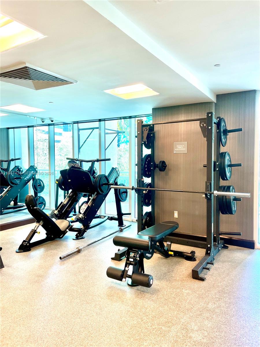 951 Brickell Ave # 3309