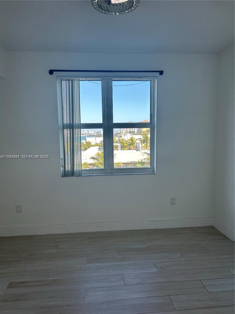 7910 Harbor Island Dr # 408