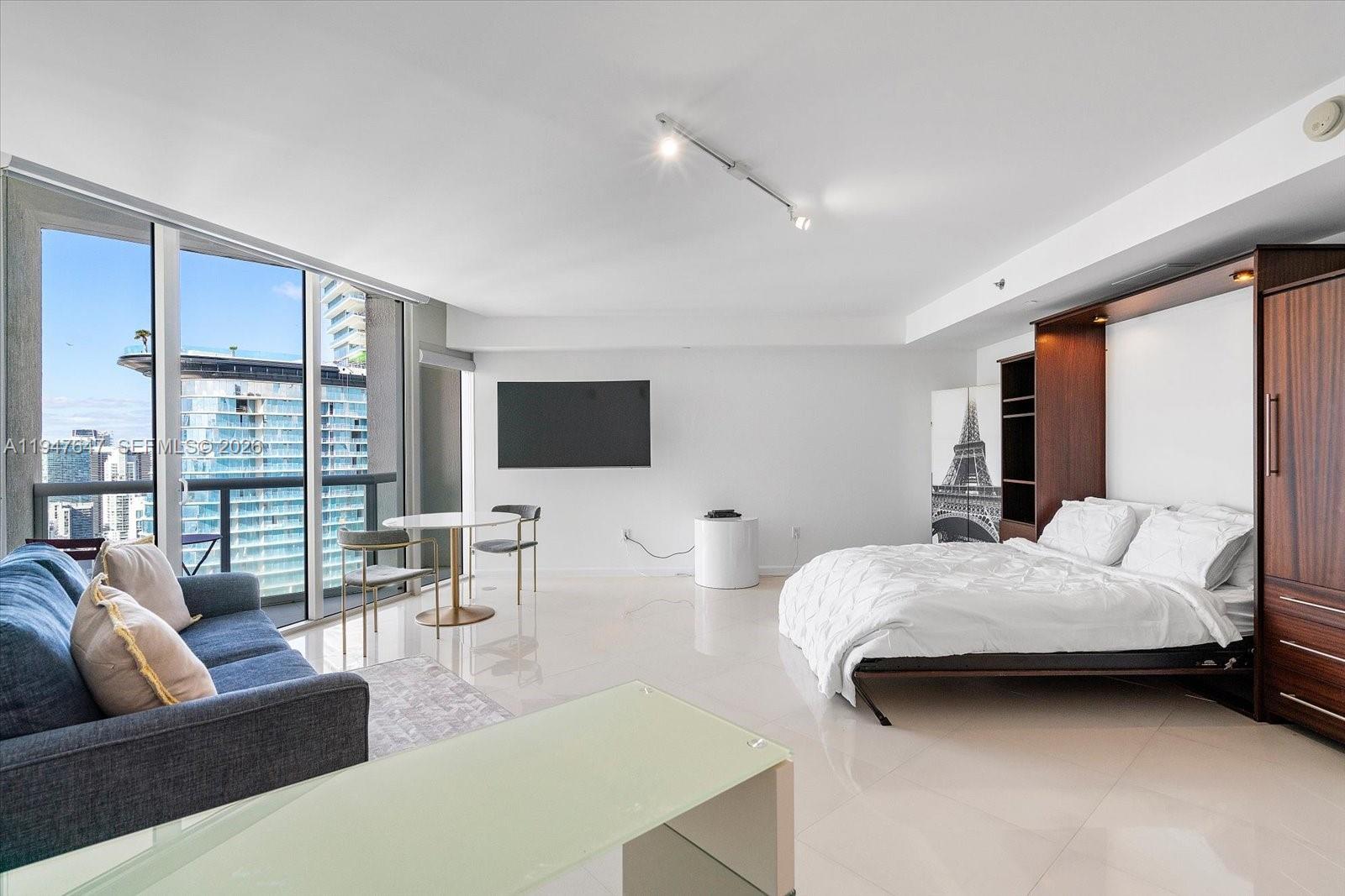 475 Brickell Ave # 5208