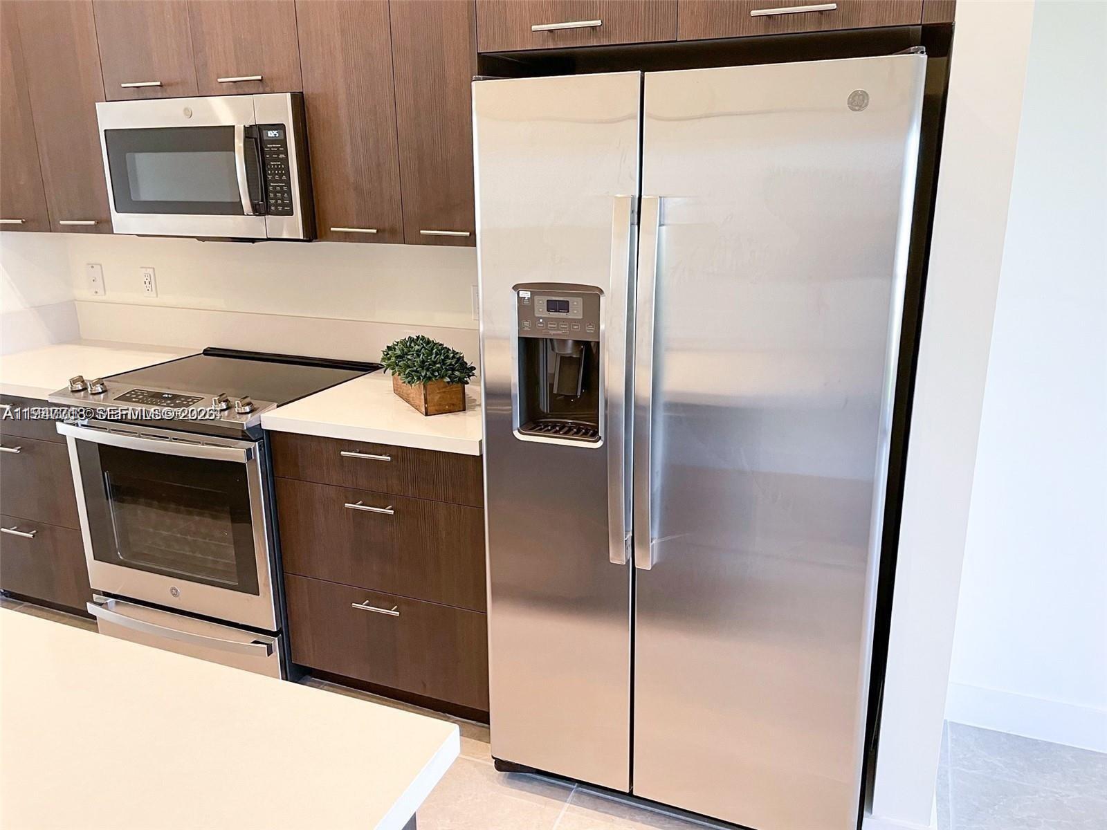 8151 NW 104th Ave # 34