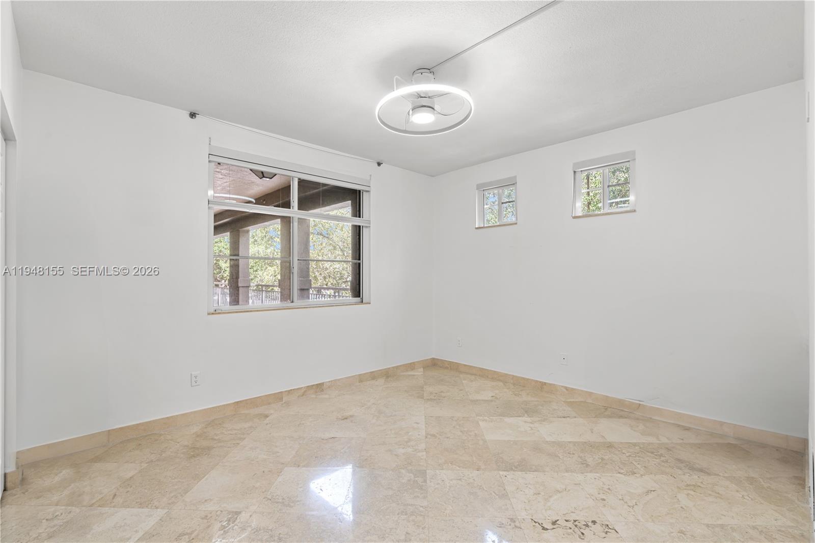 100 Meridian Ave # 216