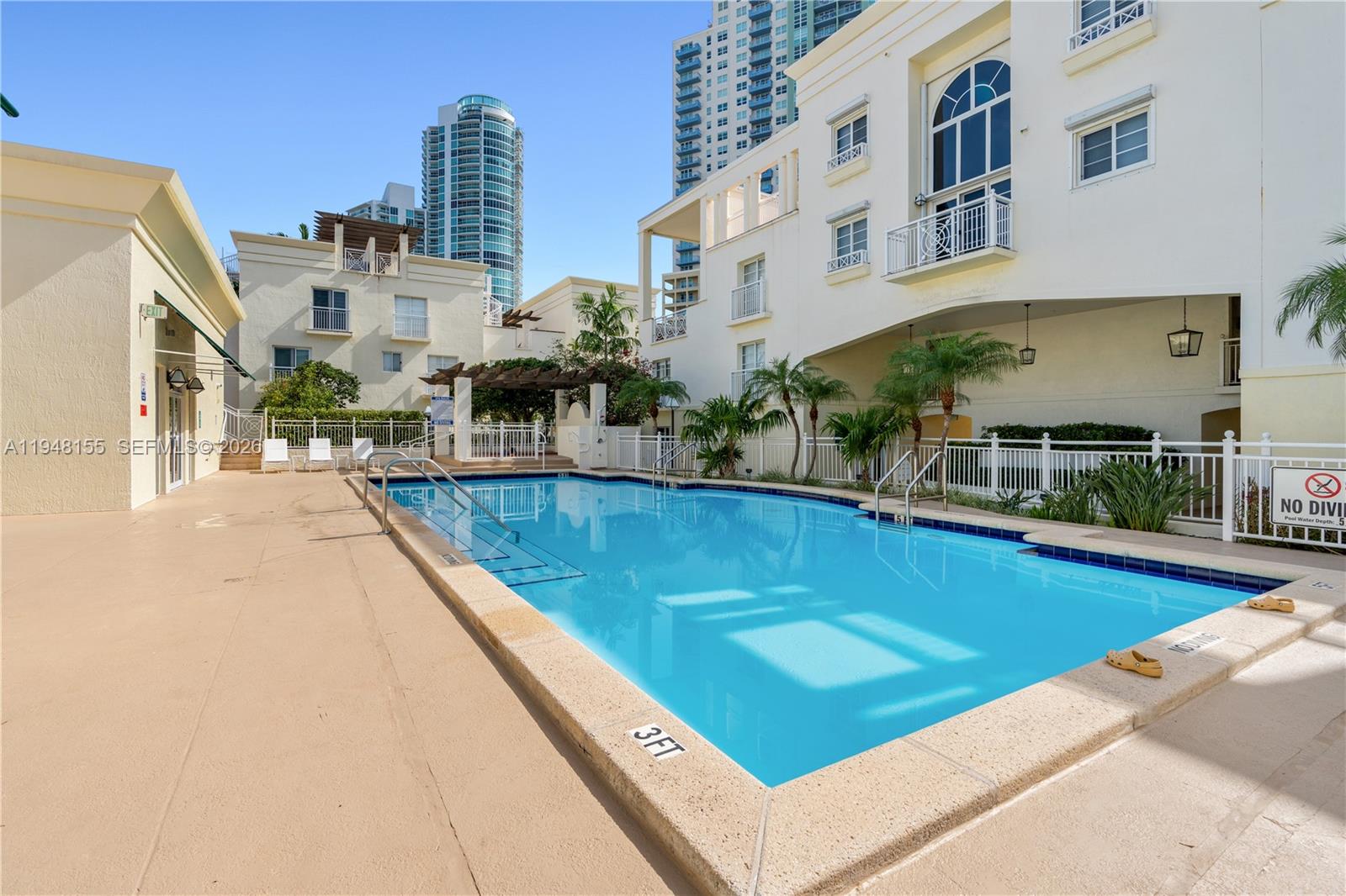 100 Meridian Ave # 216