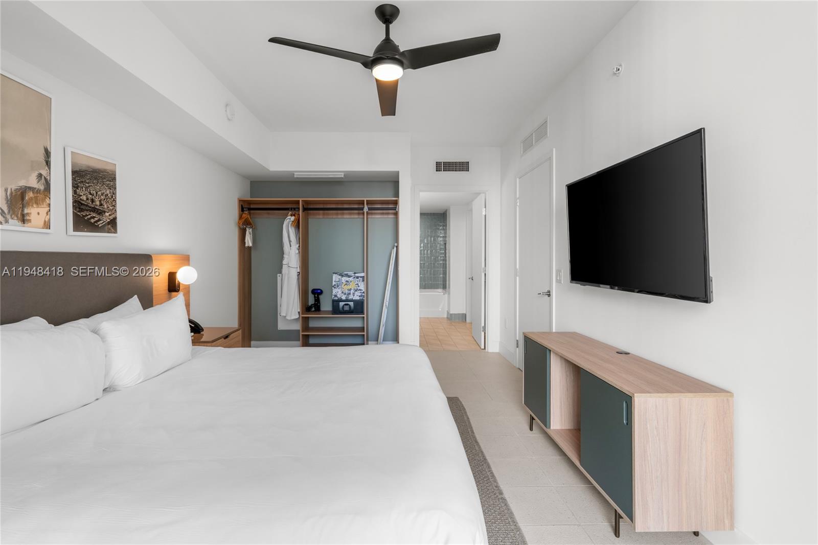 159 NE 6th St # 2804