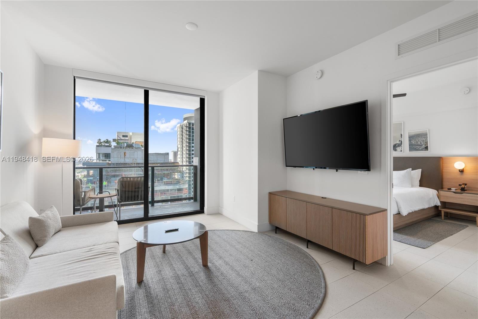 159 NE 6th St # 2804