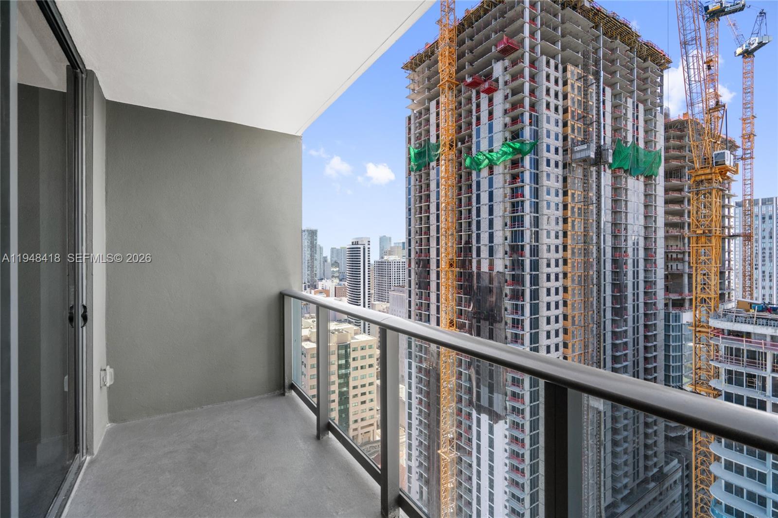 159 NE 6th St # 2804