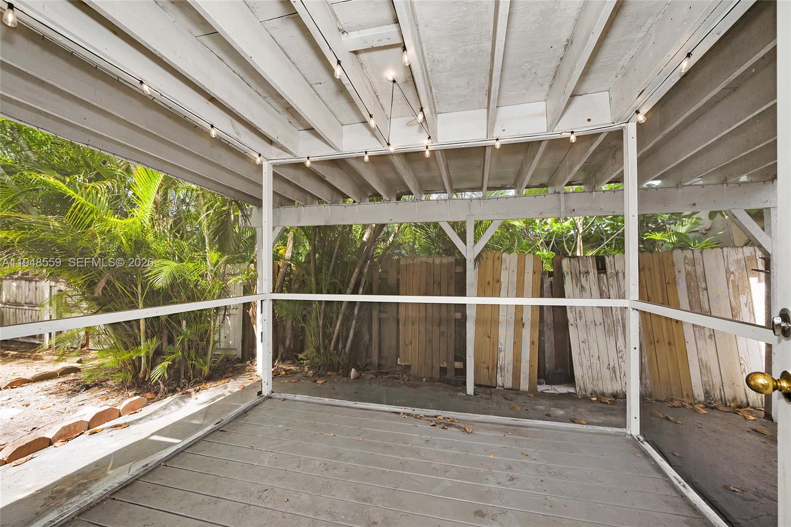 1922 Mckinley St # 2