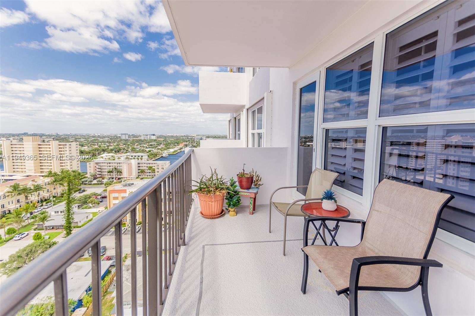 405 N Ocean Blvd # 1528