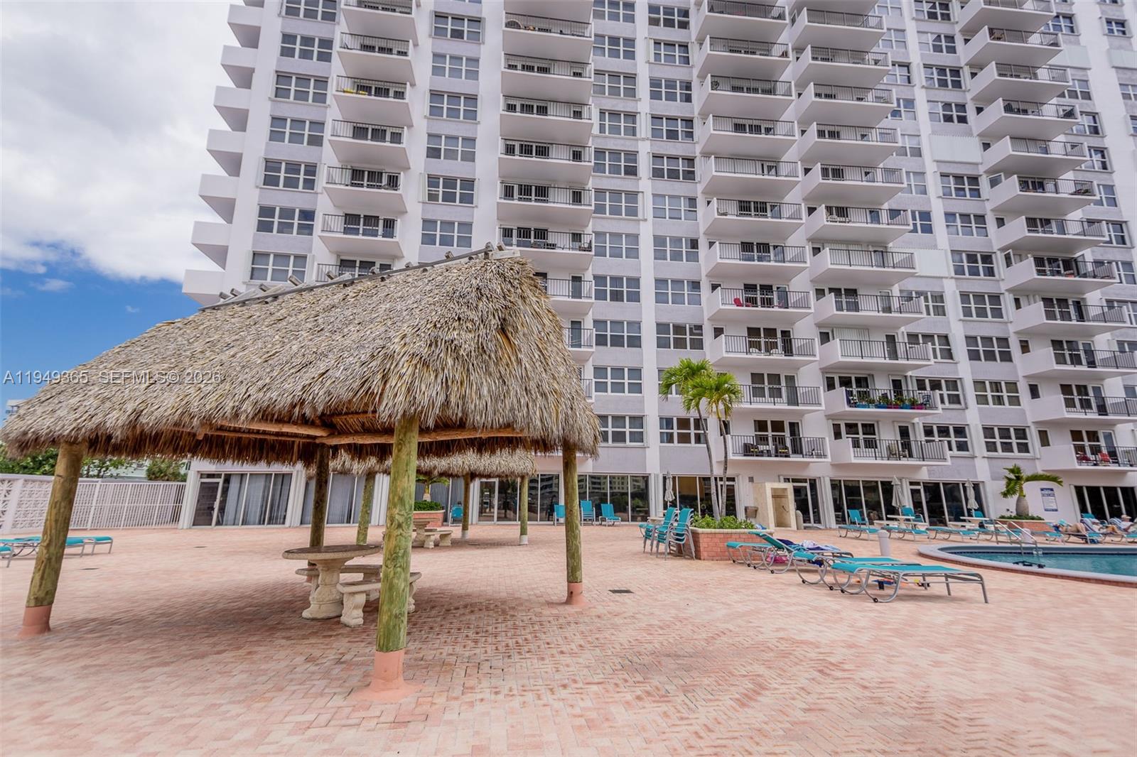 405 N Ocean Blvd # 1528