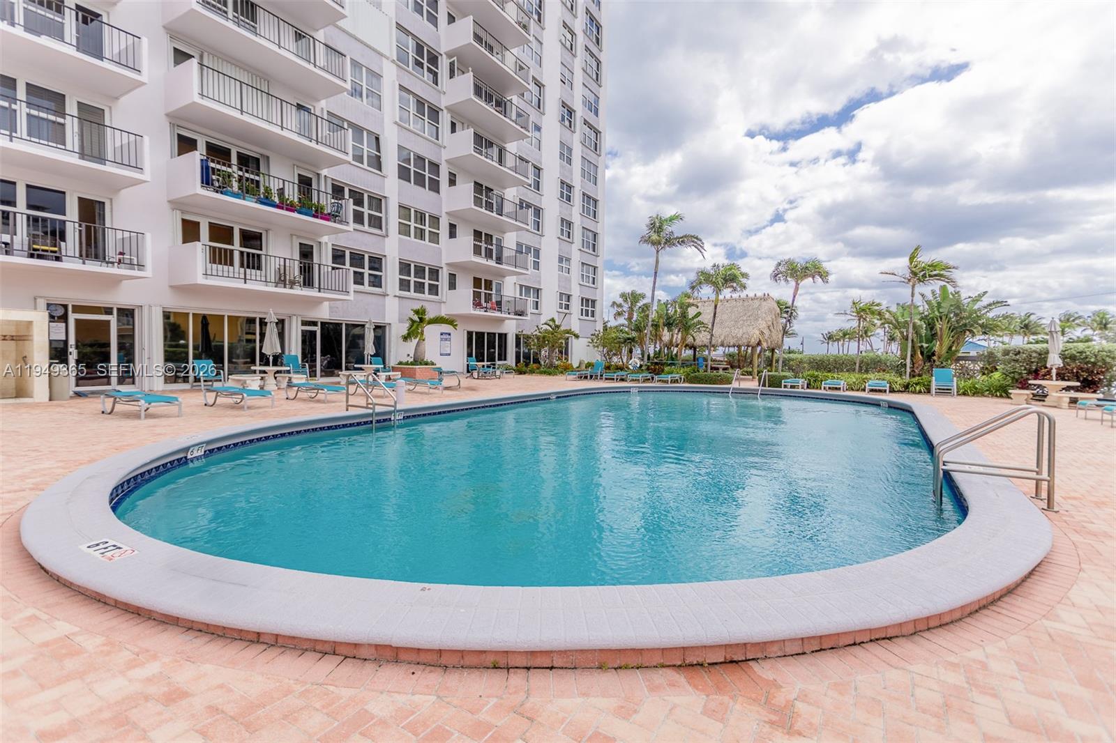 405 N Ocean Blvd # 1528