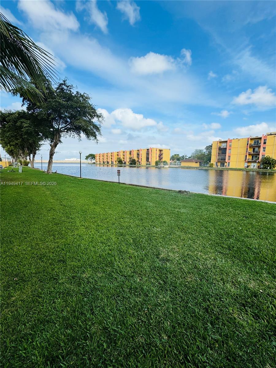 4717 NW 7th St # 10 Unit: 308-10