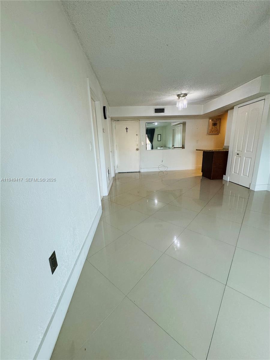 4717 NW 7th St # 10 Unit: 308-10