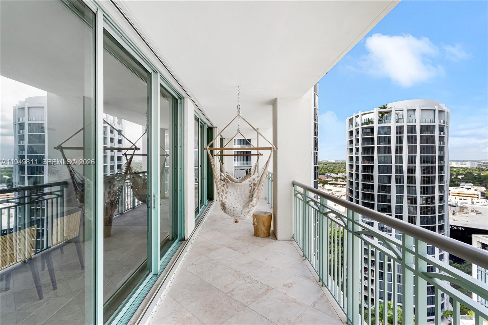 3400 SW 27th Ave # 2104