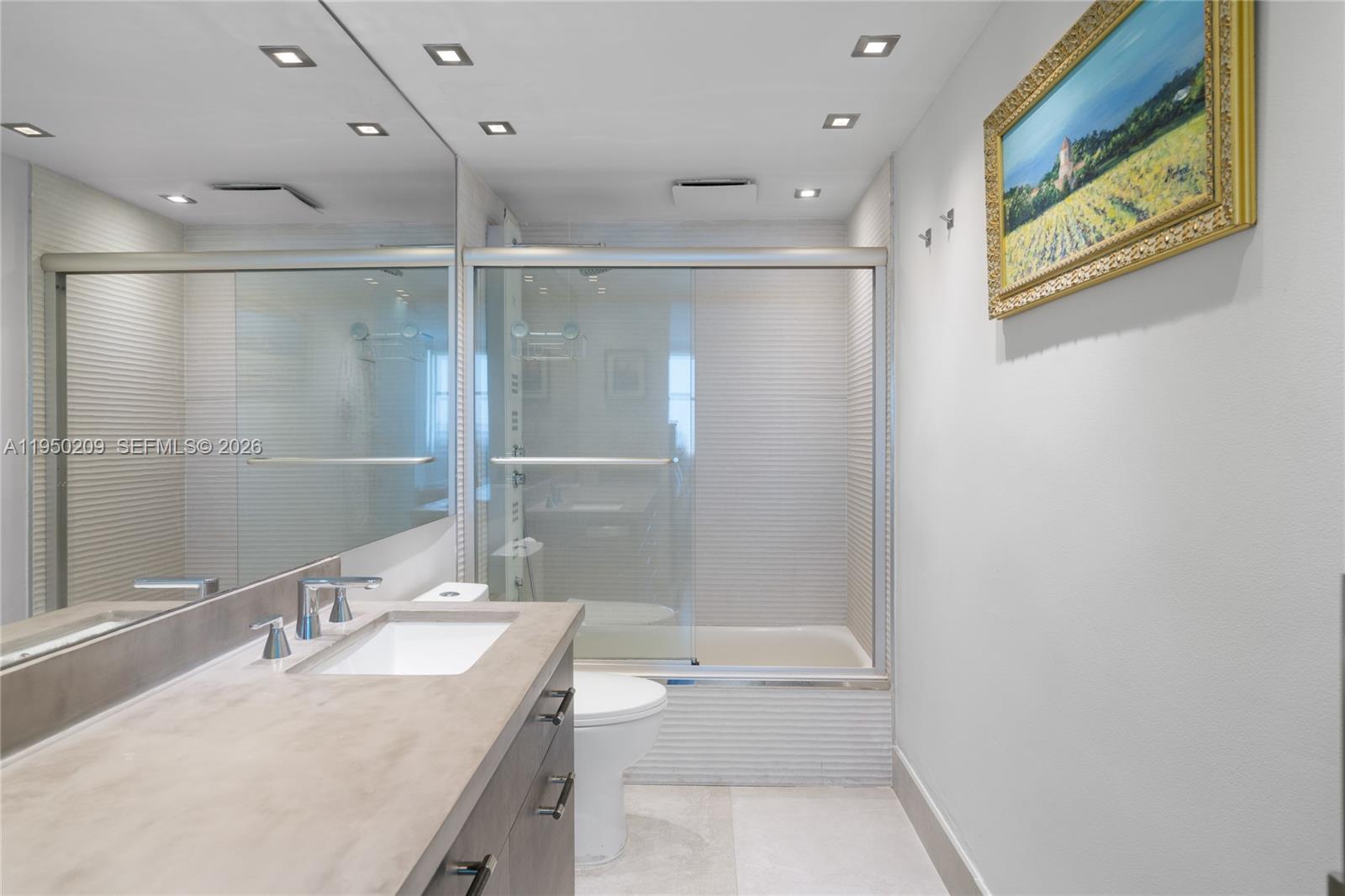 5750 Collins Ave # 15E