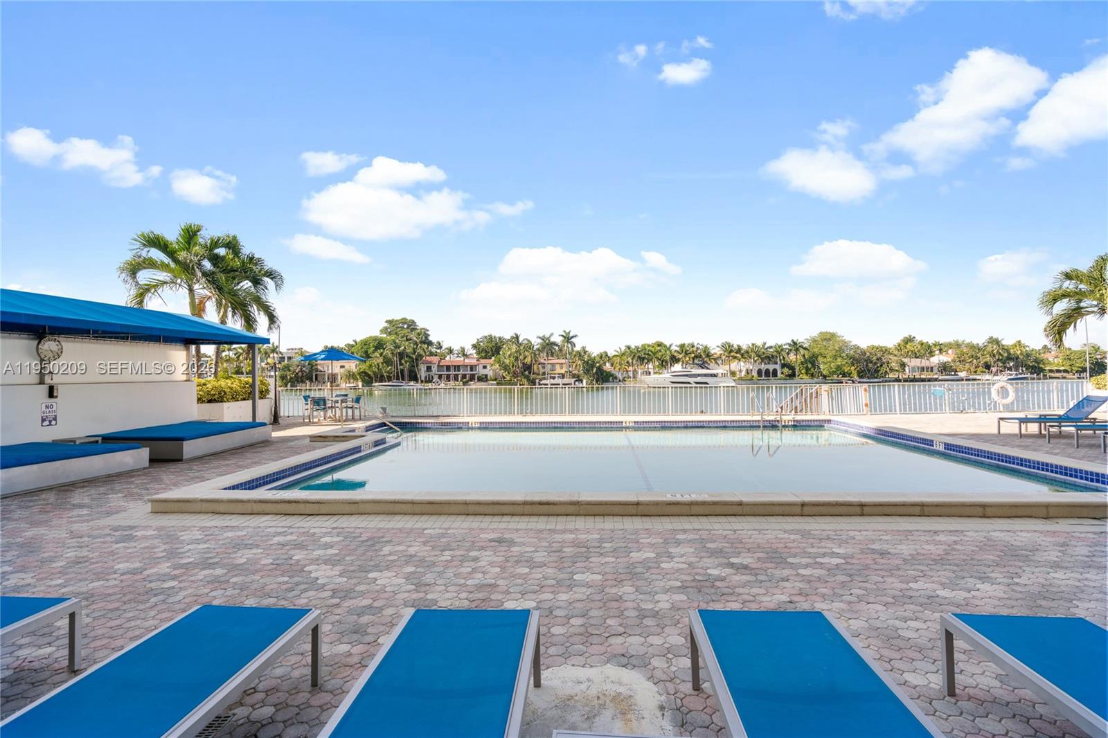 5750 Collins Ave # 15E