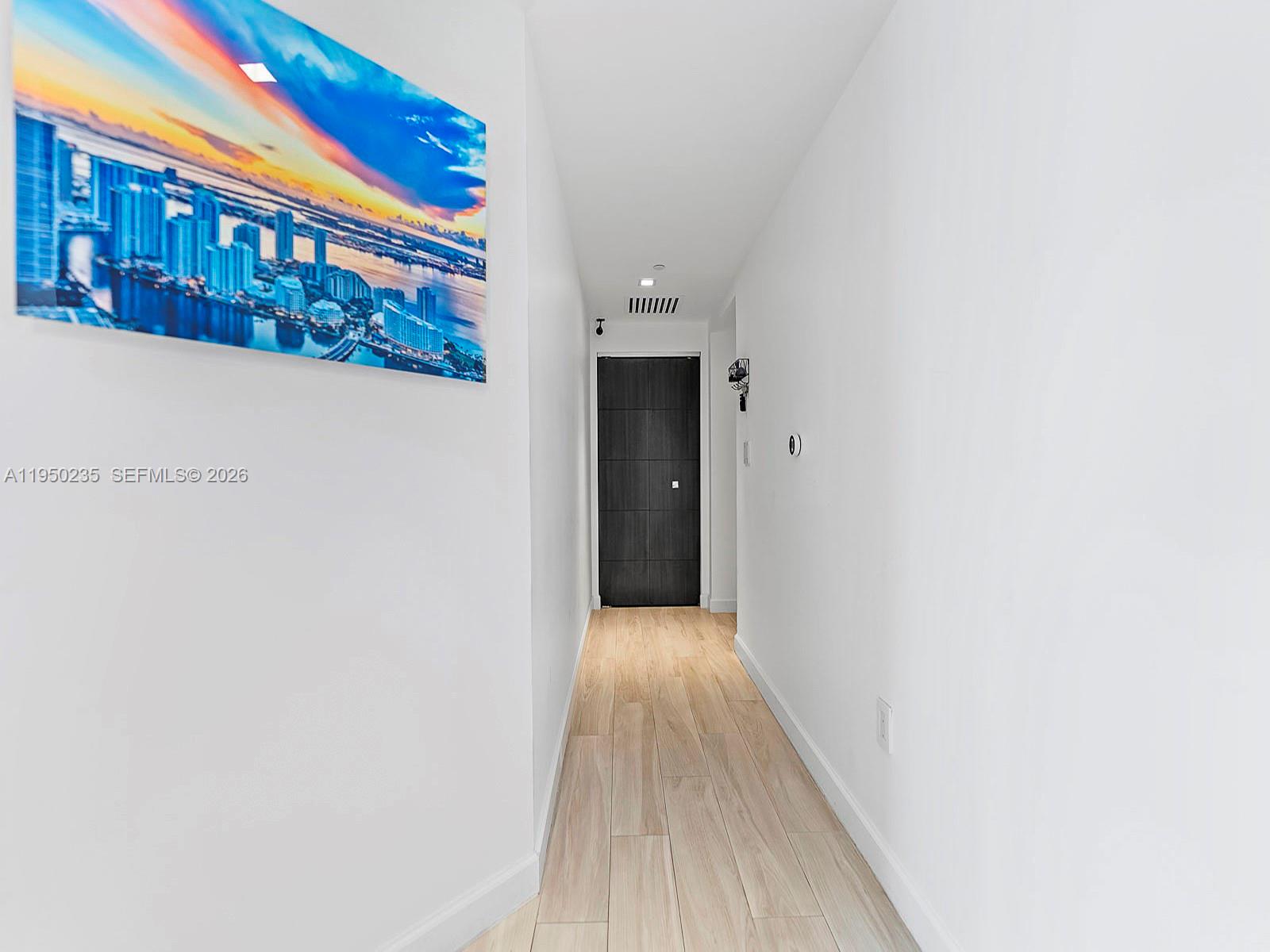 500 Brickell Ave # 2203