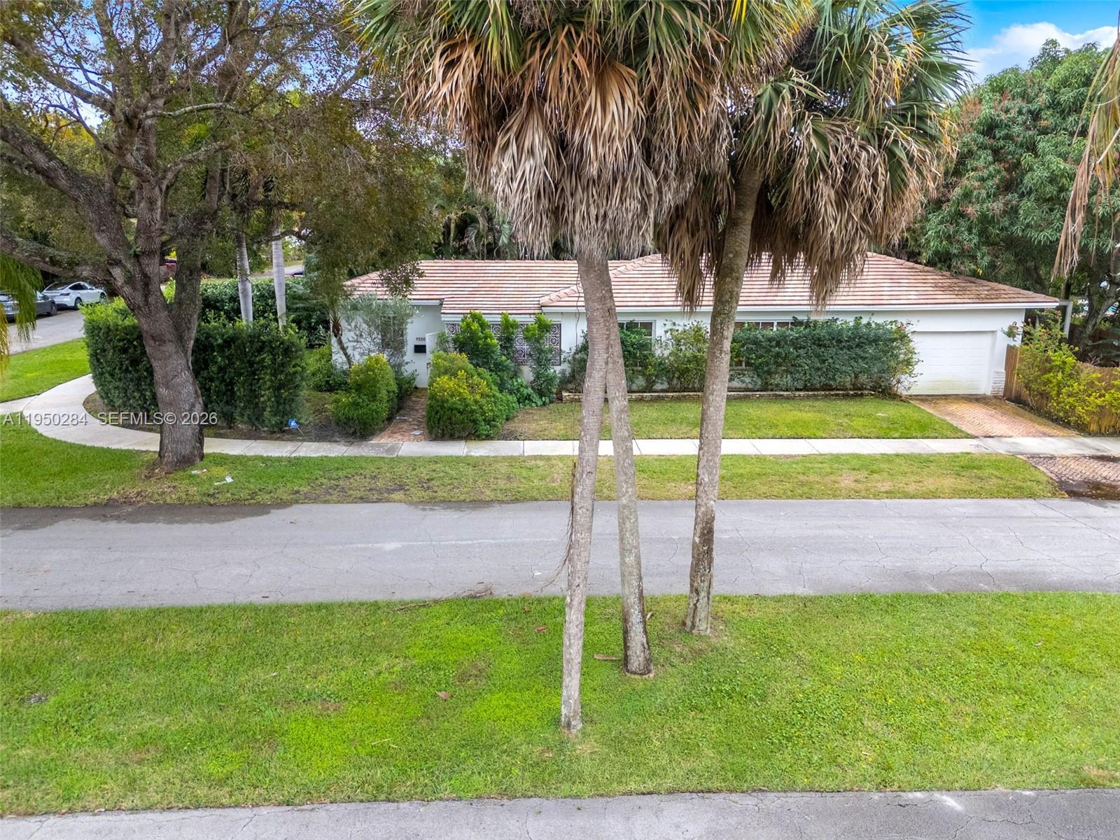 9550 NW 1st Ave