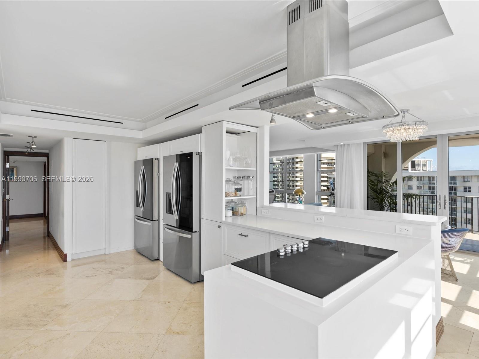5660 Collins Ave # 18A