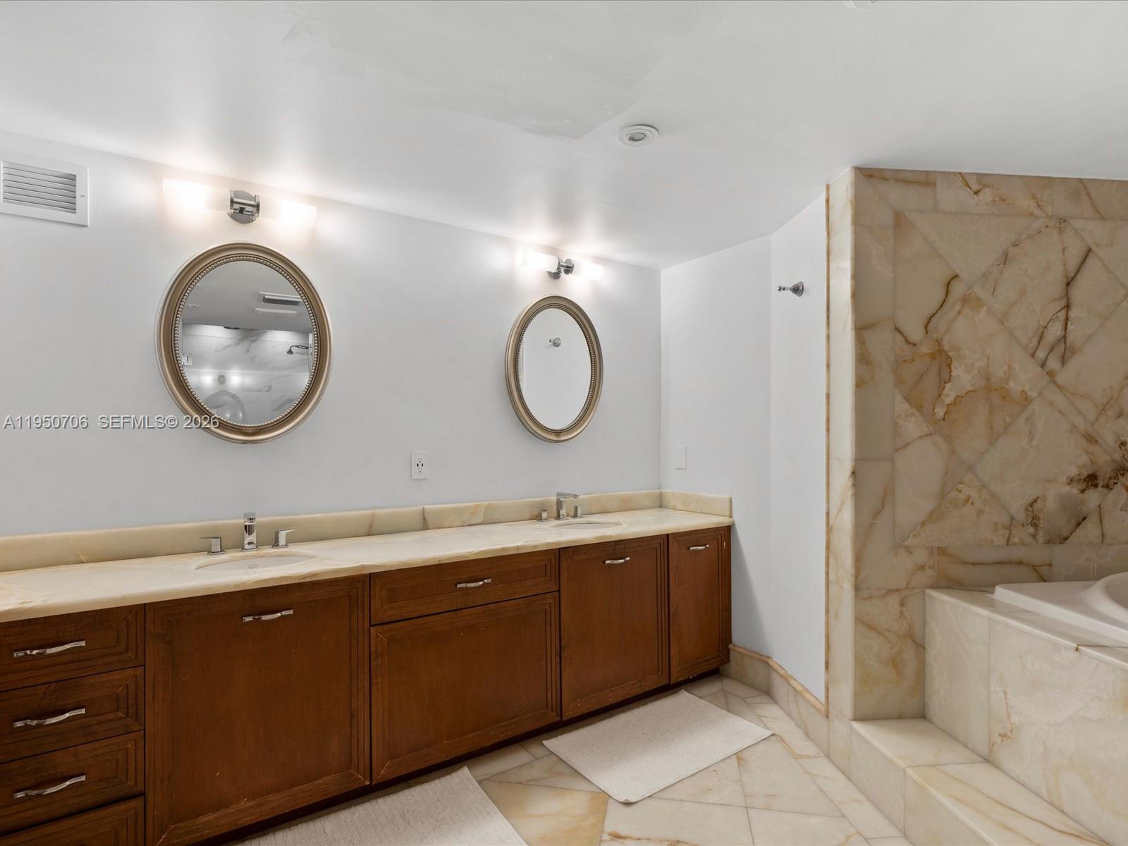 5660 Collins Ave # 18A