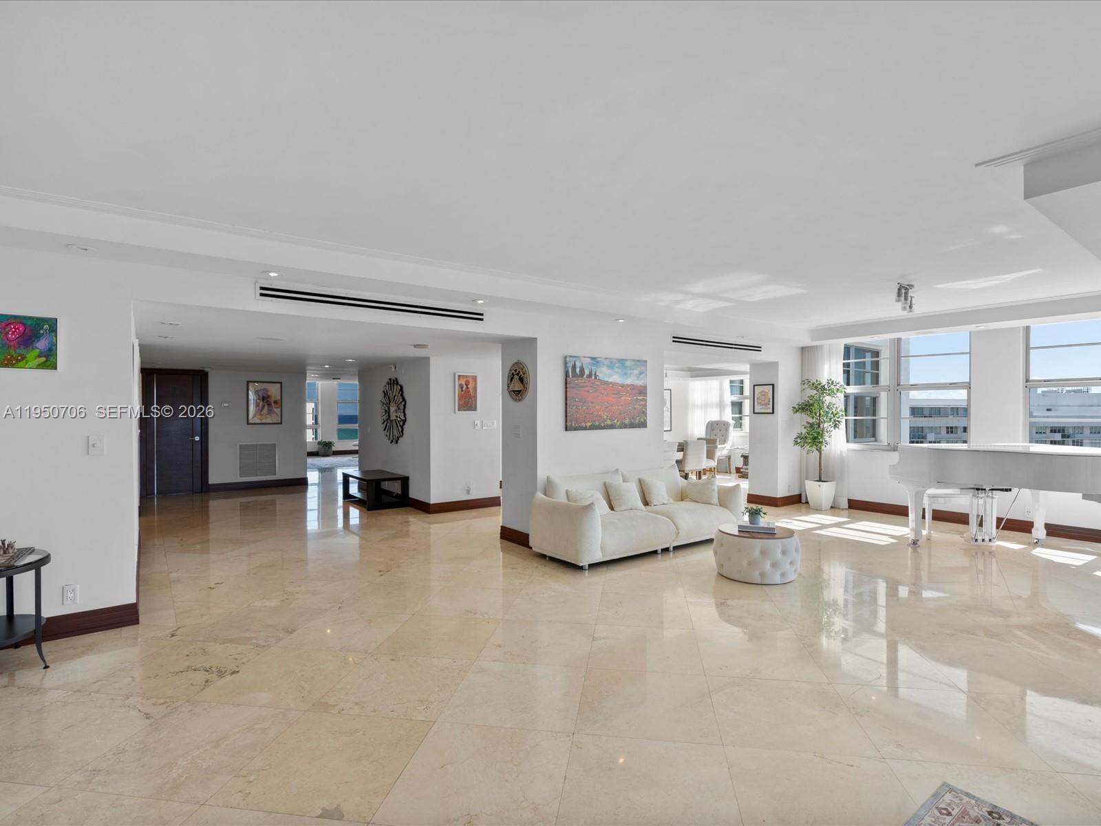 5660 Collins Ave # 18A