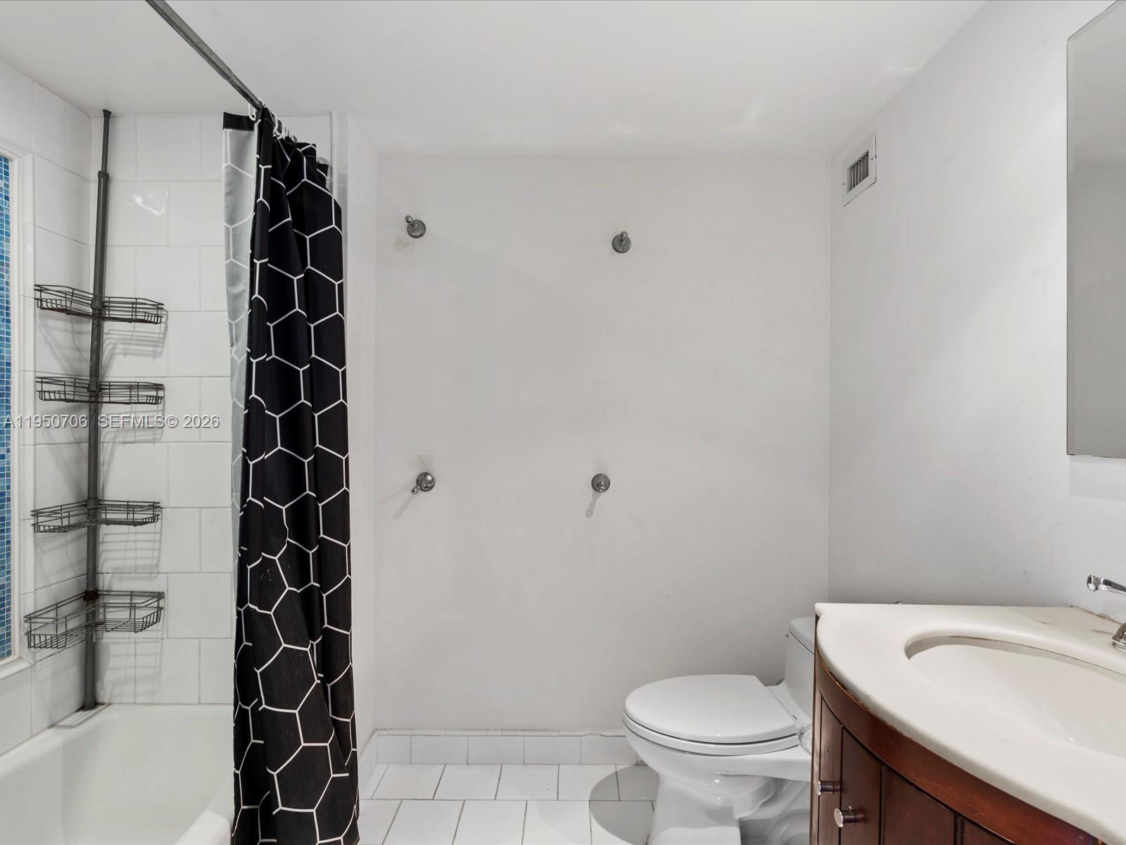 5660 Collins Ave # 18A