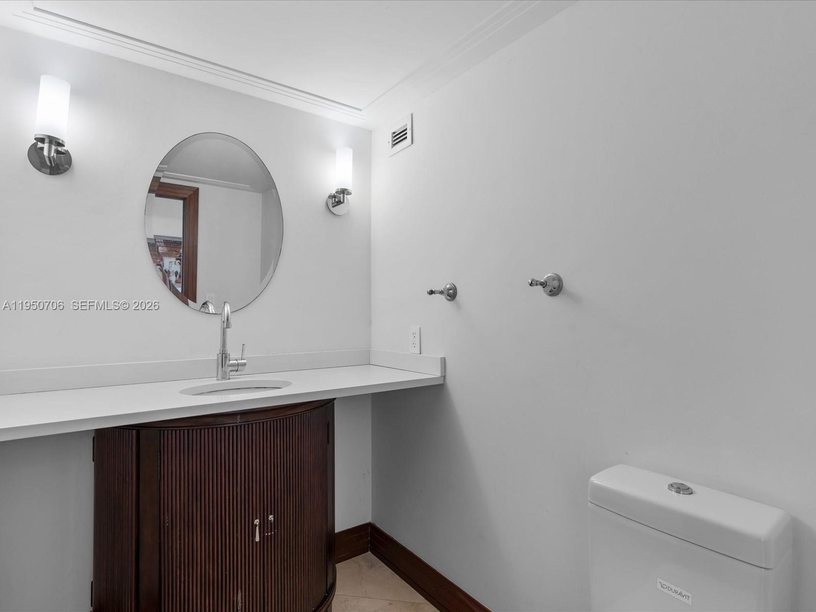 5660 Collins Ave # 18A