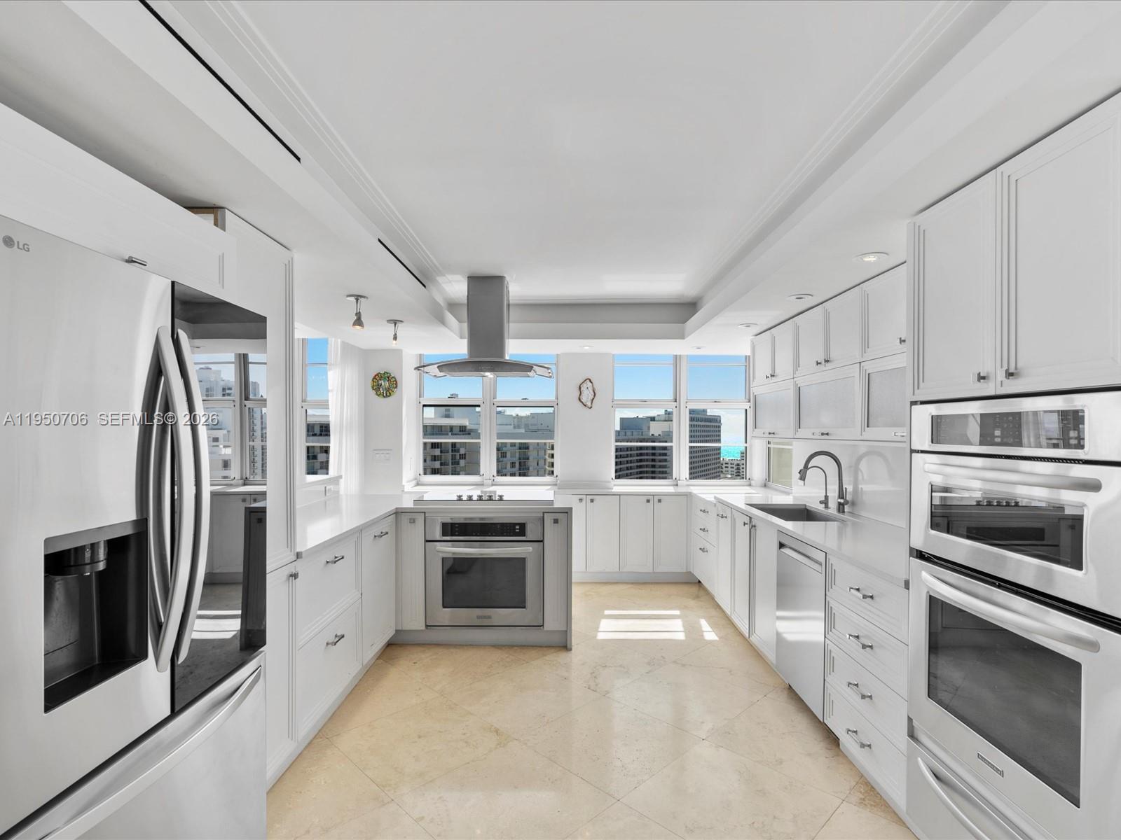 5660 Collins Ave # 18A