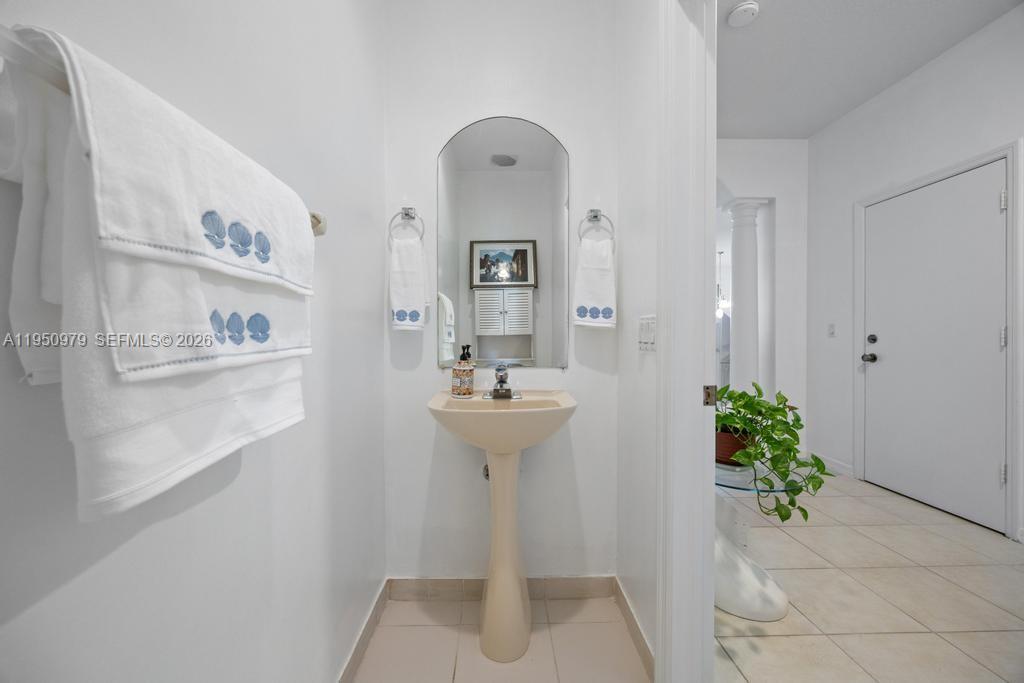 419 Rainbow Springs Ter