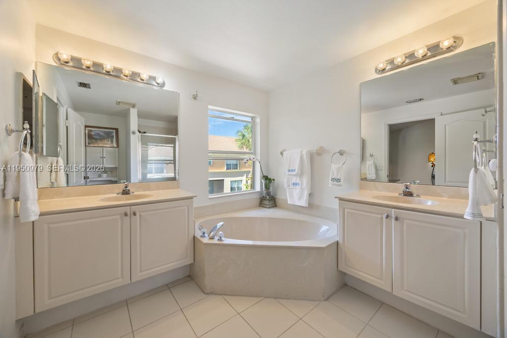 419 Rainbow Springs Ter