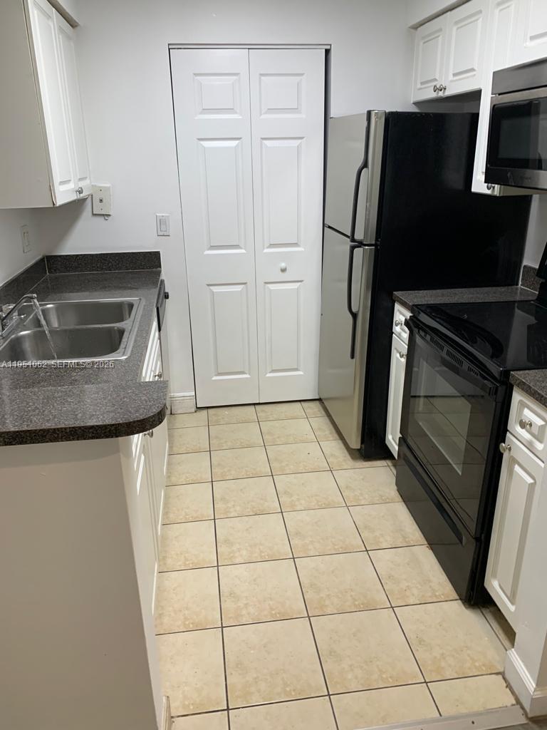 1235 SW 46th Ave # 711