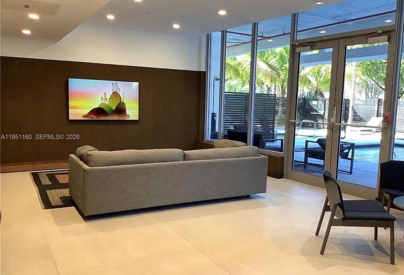 13800 Highland Dr # 510