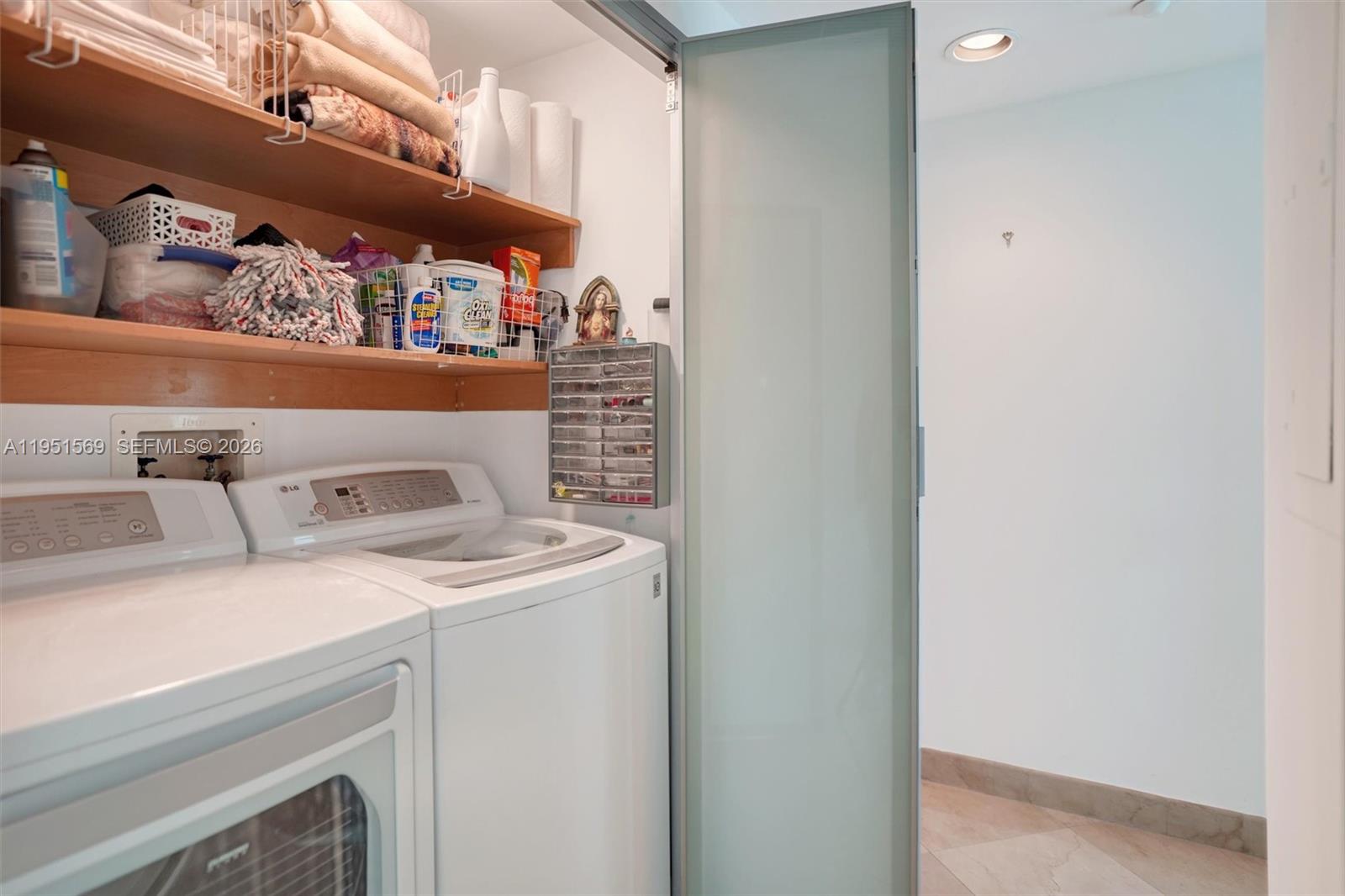 5025 Collins Ave # 2107