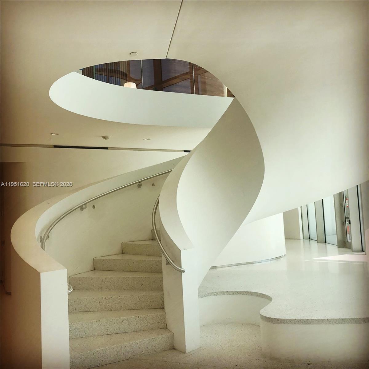 16901 Collins Ave # 1604