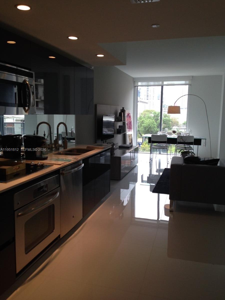 31 SE 6 STREET # 603