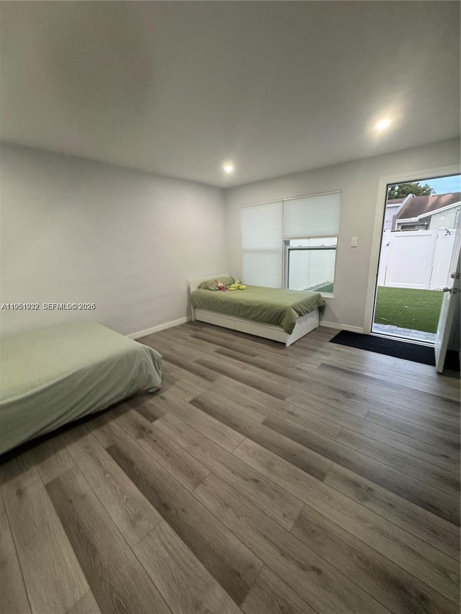 5482 S Lakewood Cir S # B