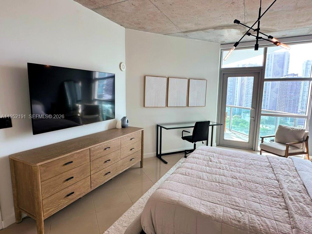 3301 NE 1st Ave # H2106