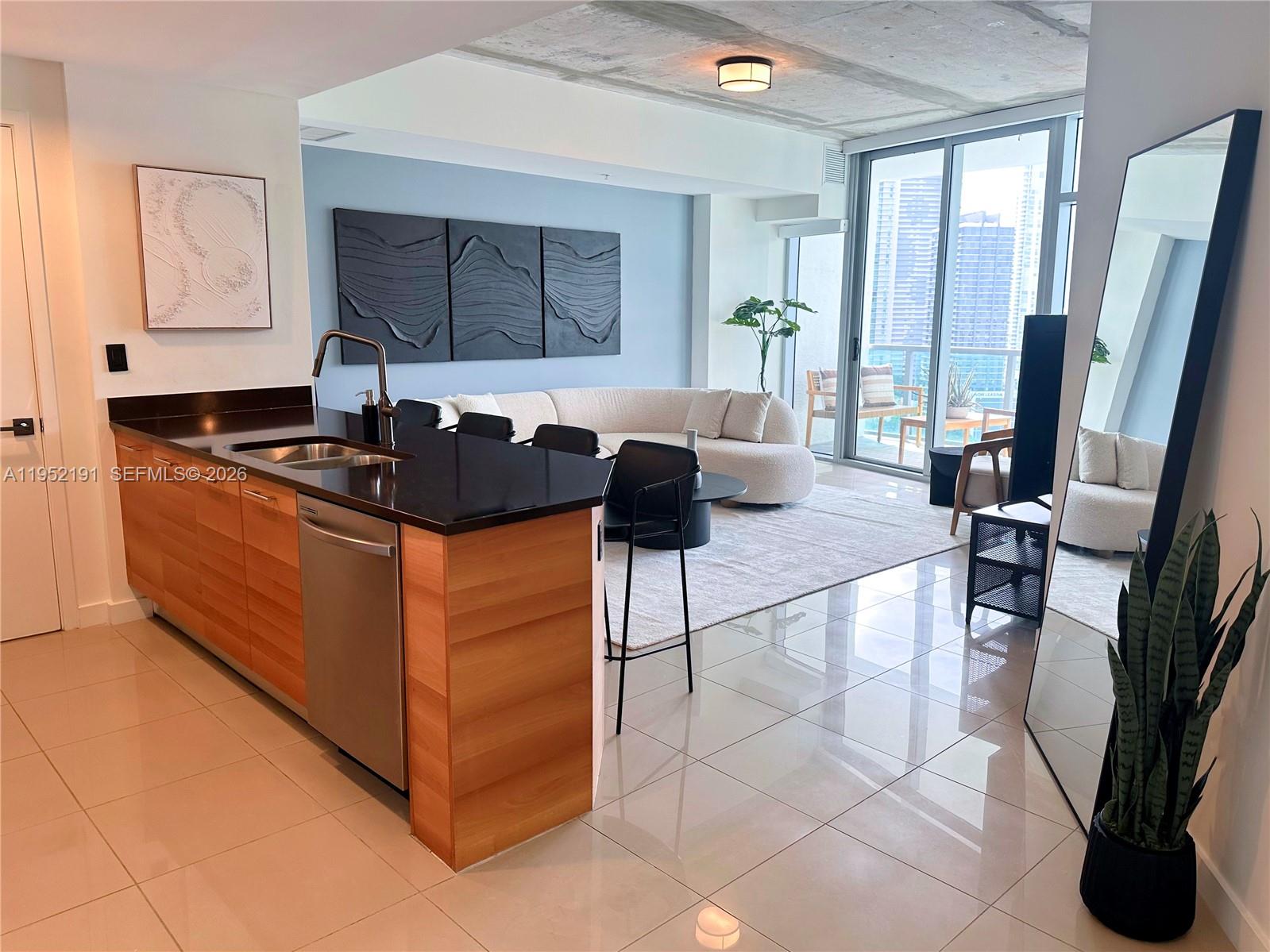 3301 NE 1st Ave # H2106