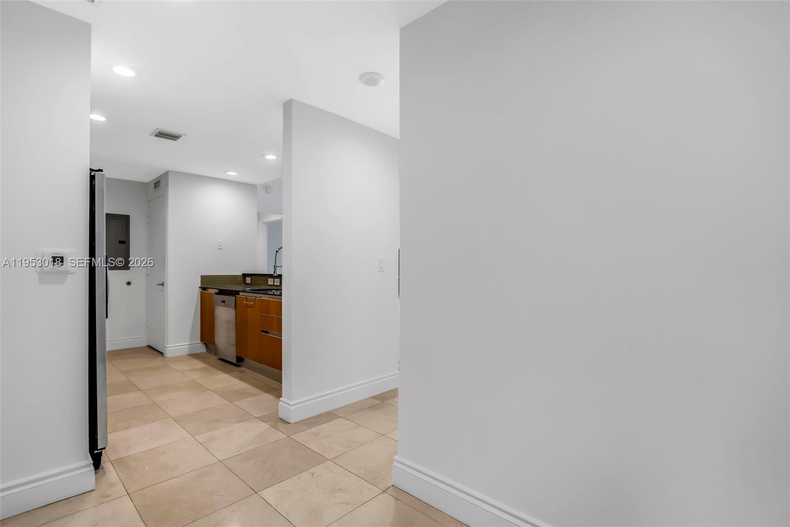 1050 Brickell Ave # 2302