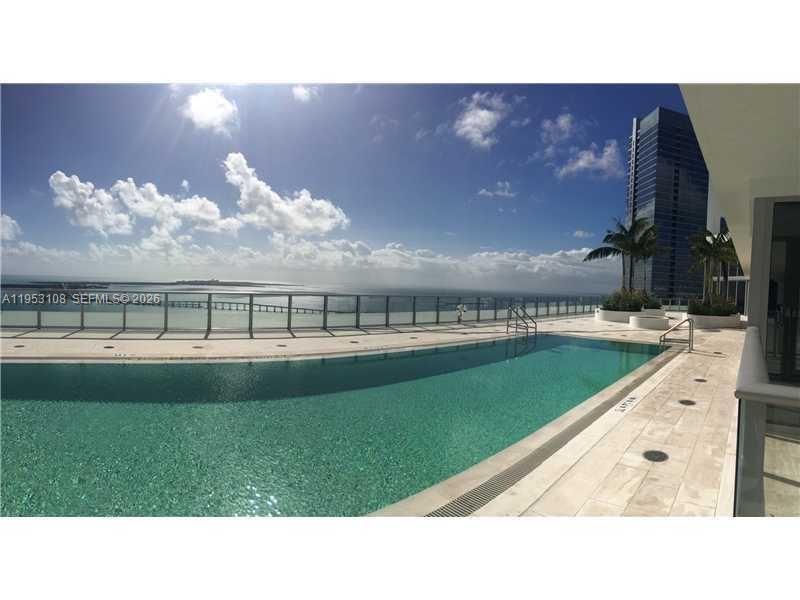 1300 Brickell Bay Dr # 3302
