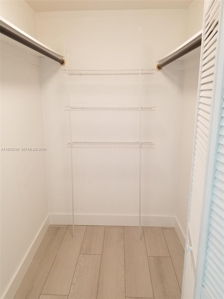 6580 Indian Creek Dr # 201