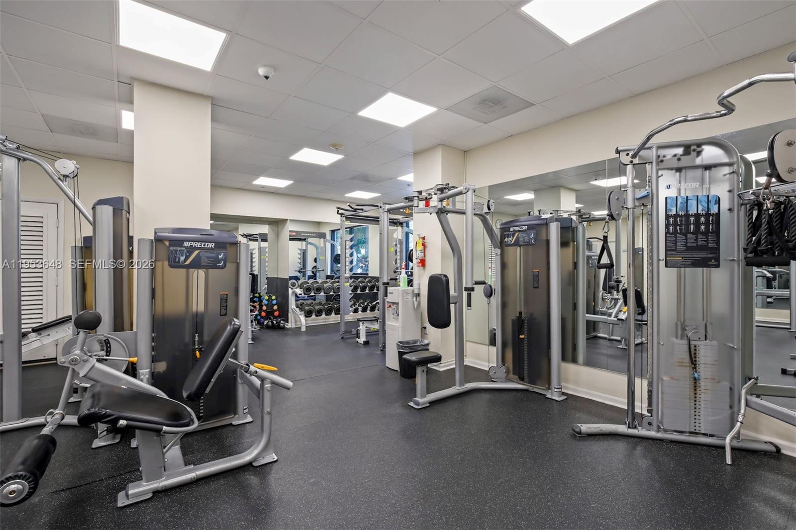 2333 Brickell Ave # 2710