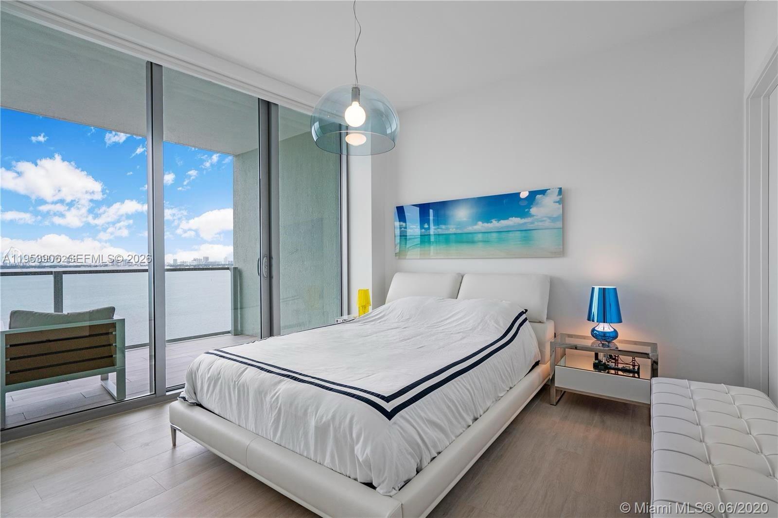 2900 NE 7th Ave # 1105