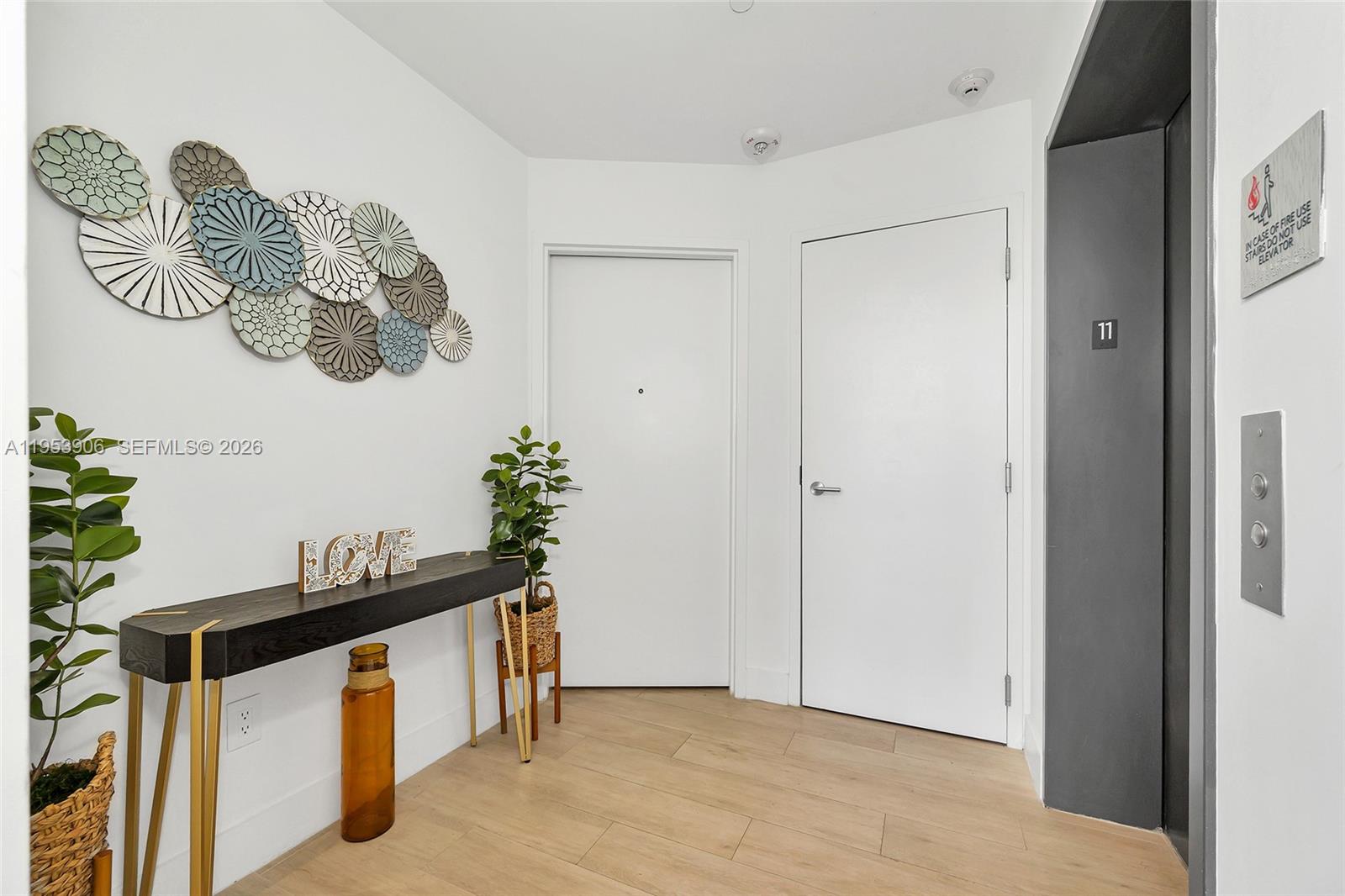 2900 NE 7th Ave # 1105