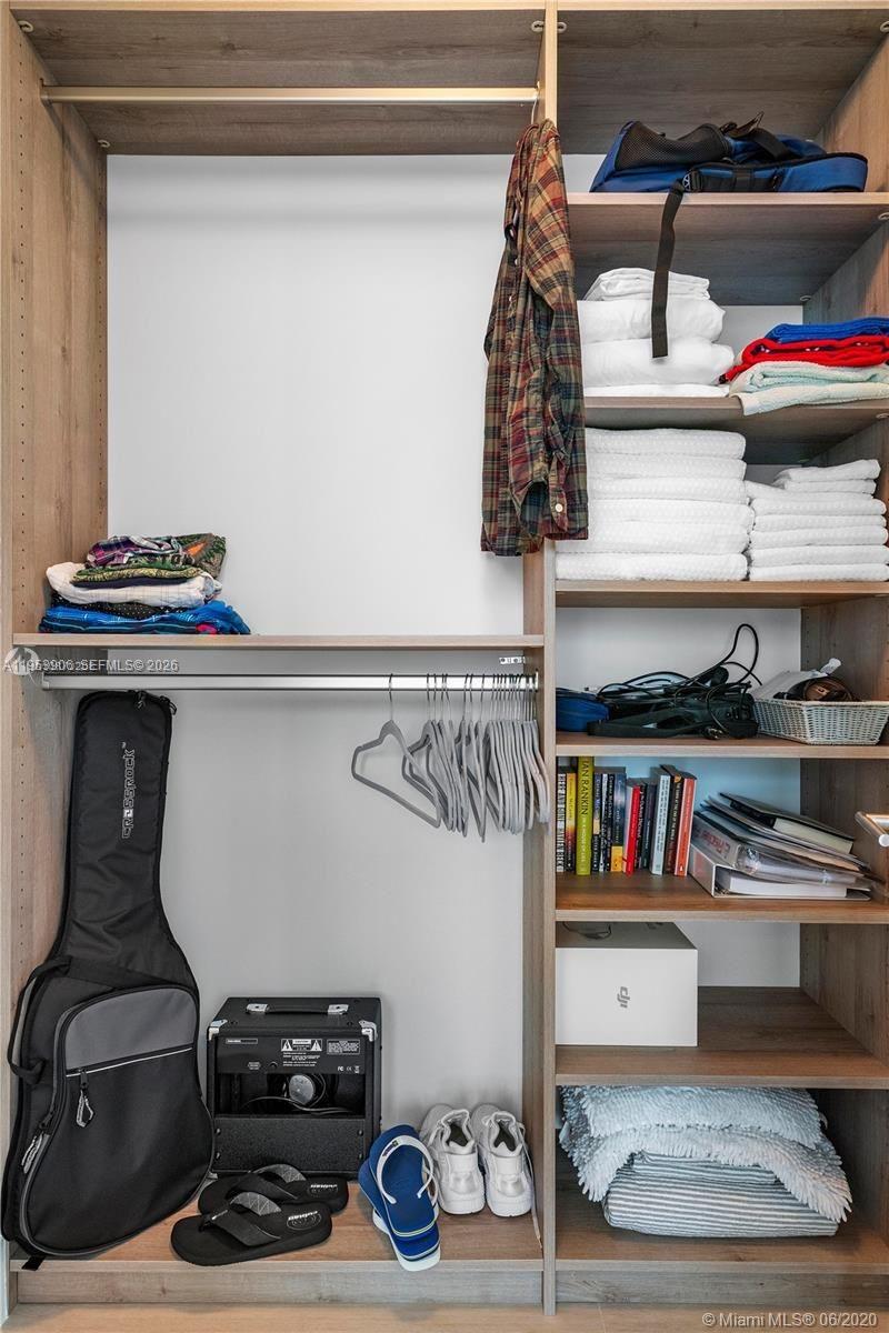 2900 NE 7th Ave # 1105