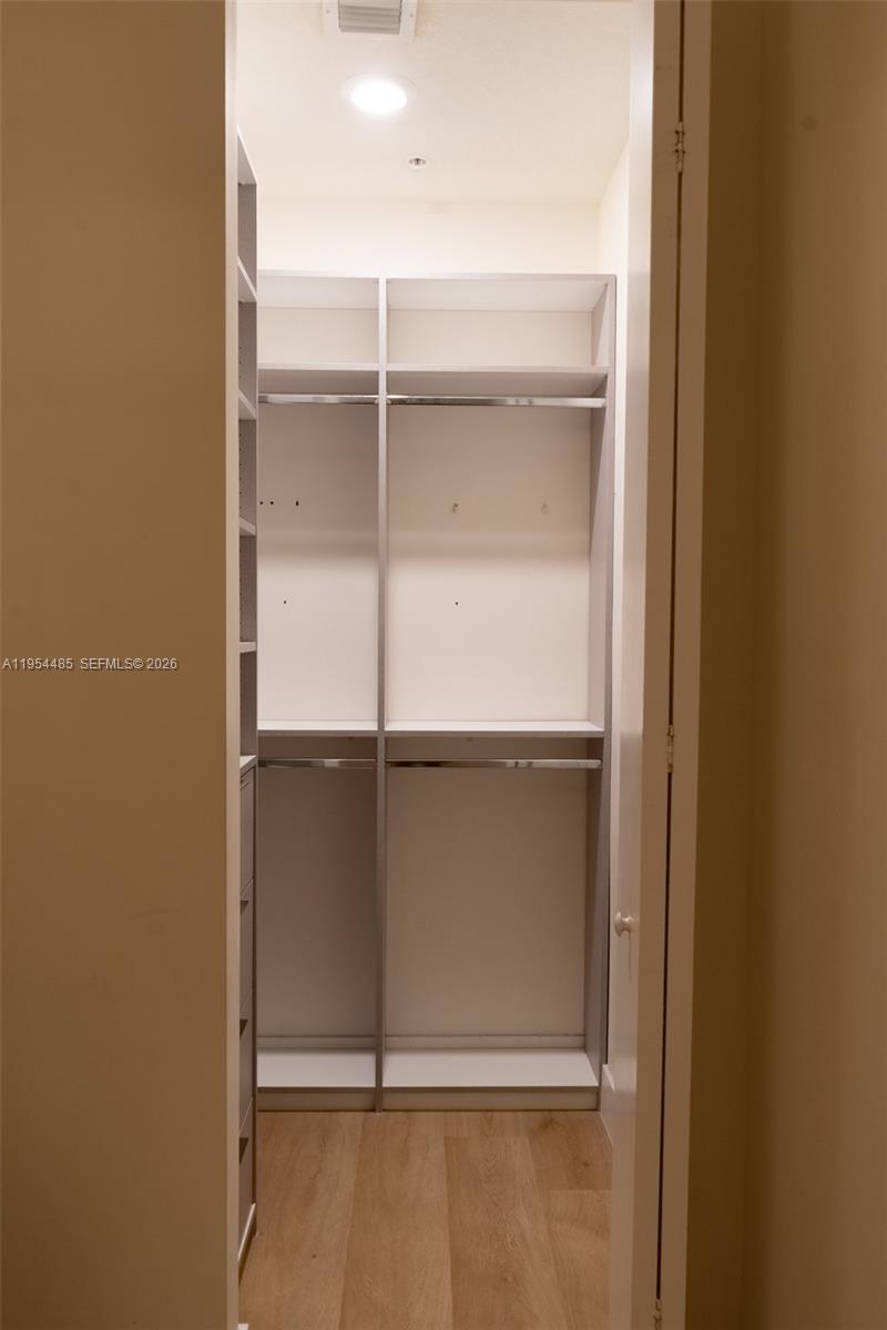 10229 NW 64th Ter # 301