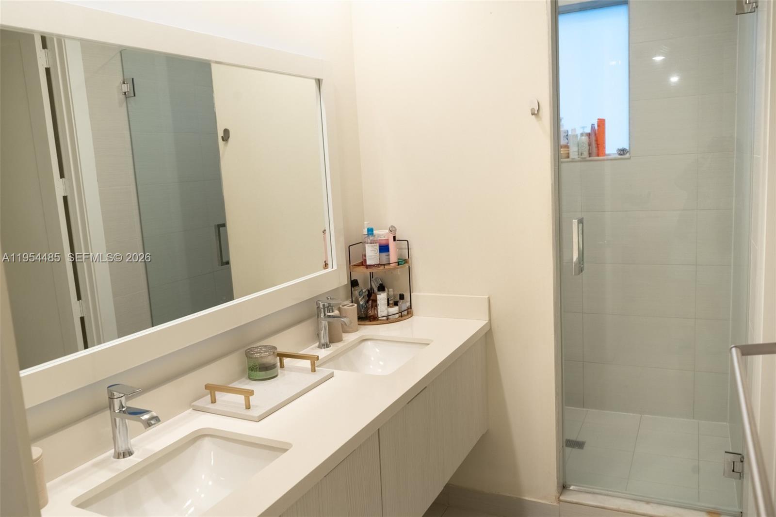 10229 NW 64th Ter # 301