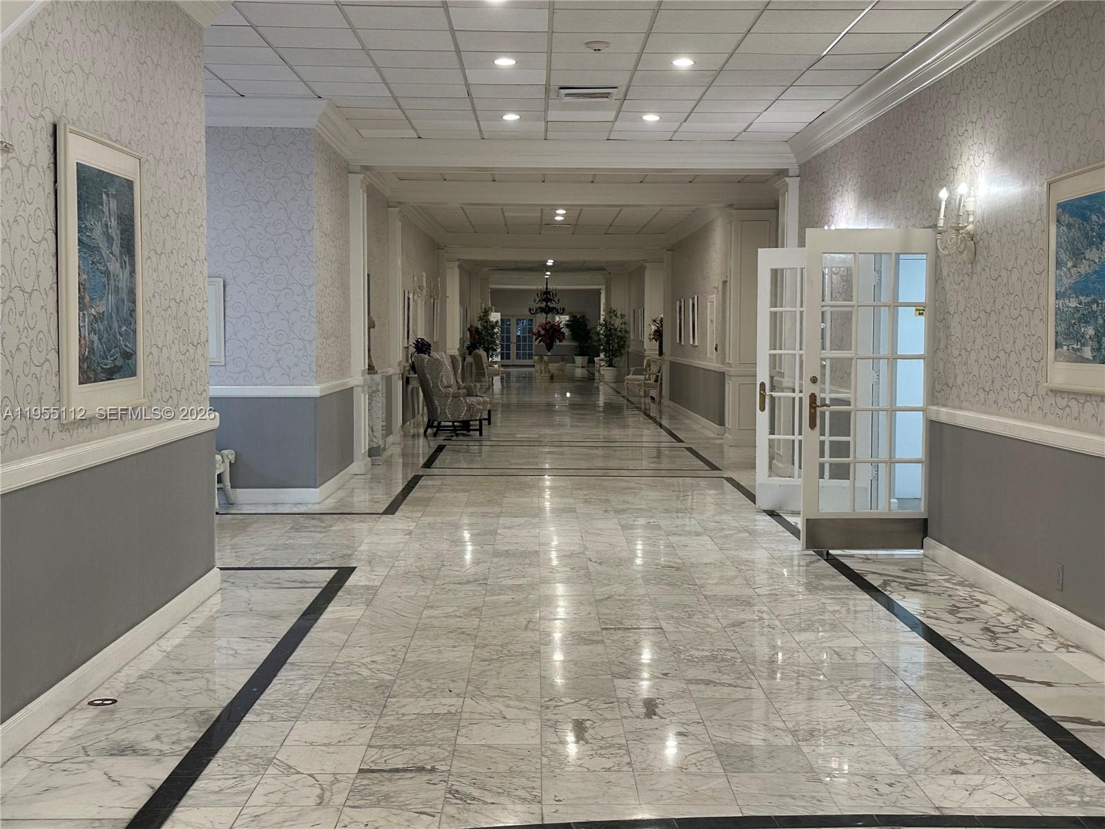 3800 S Ocean Dr # 1008