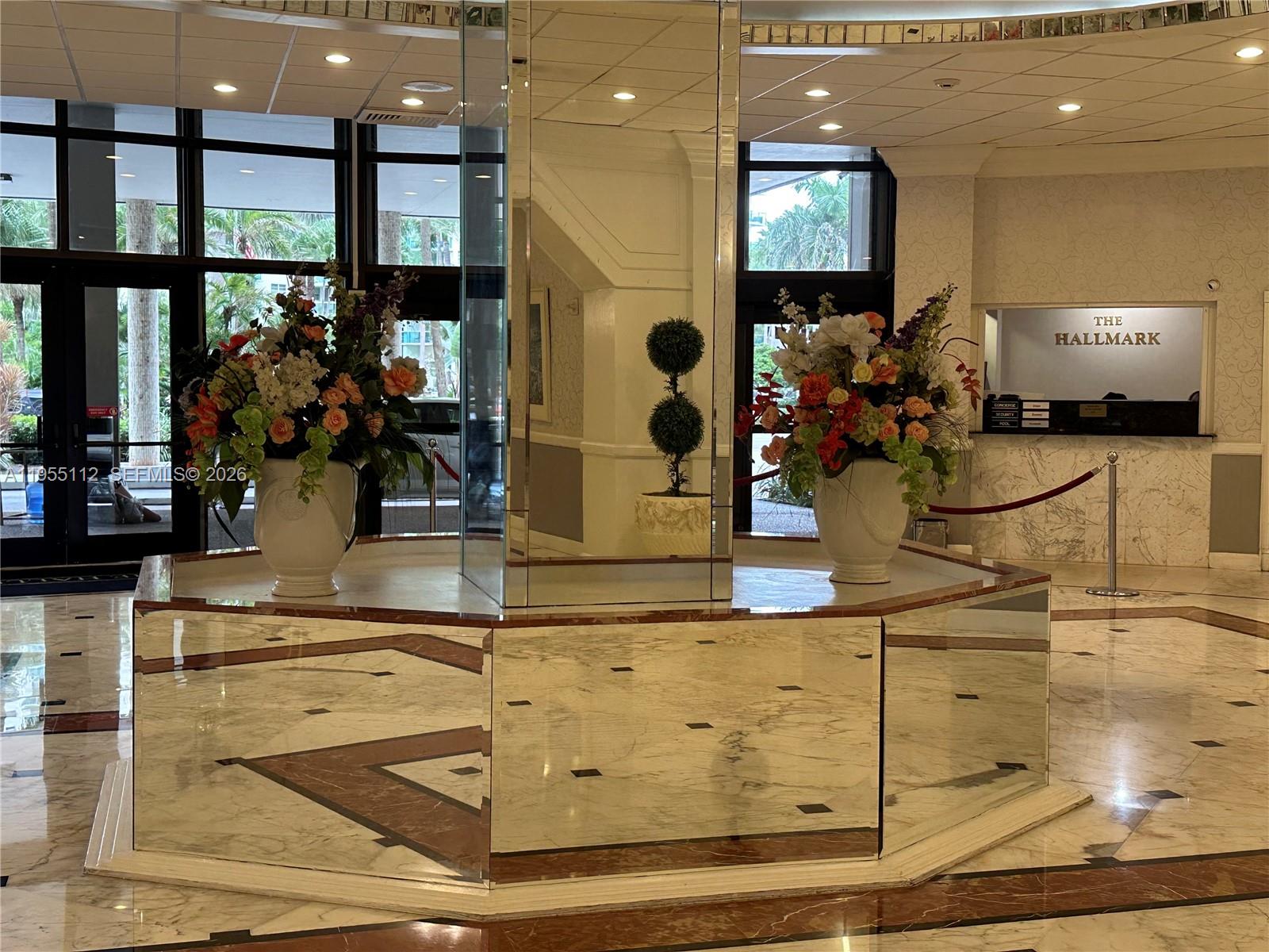 3800 S Ocean Dr # 1008