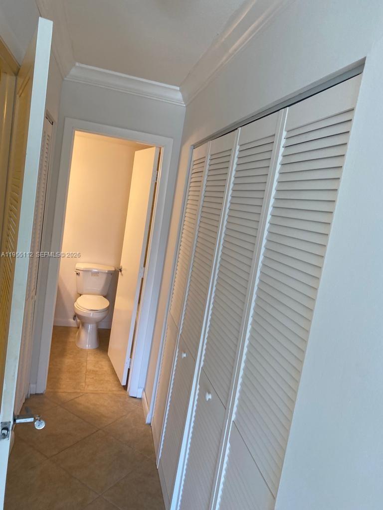 3800 S Ocean Dr # 1008